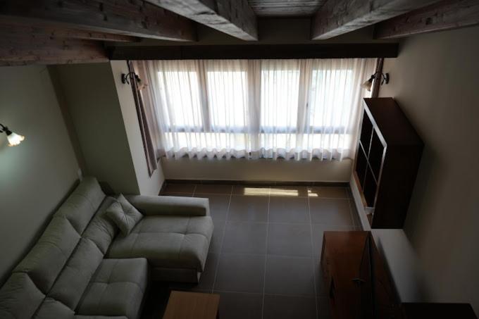 Apartamentos Turisticos Empecinado Roa ภายนอก รูปภาพ